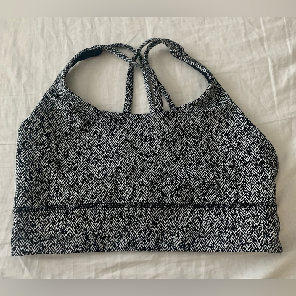 Lululemon sports bra